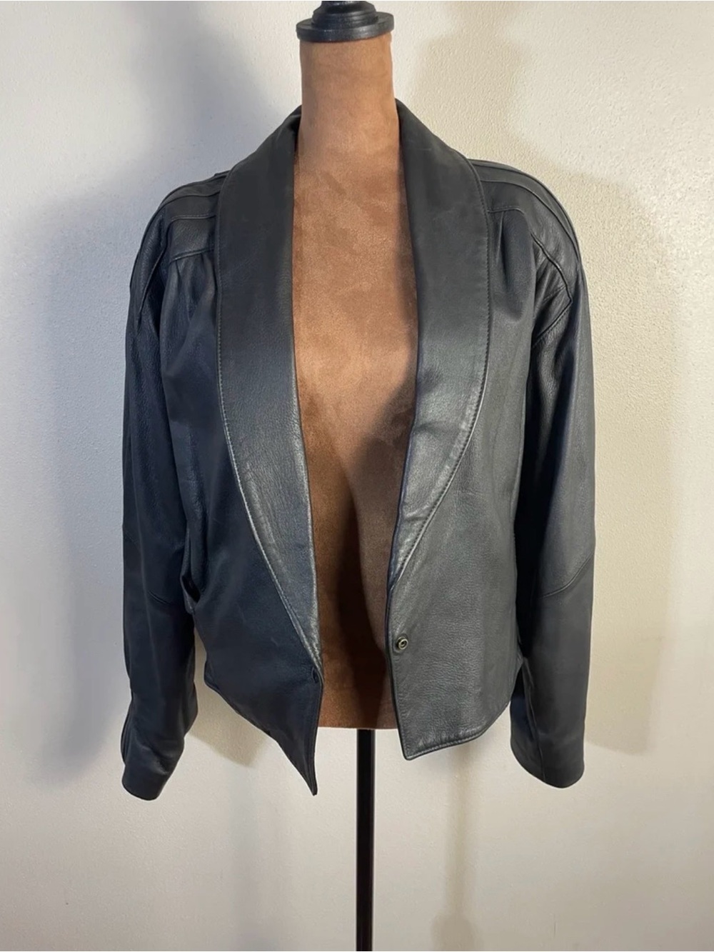 Vintage W.B. Place & Company late 80’s/early 90’s black leather jacket.